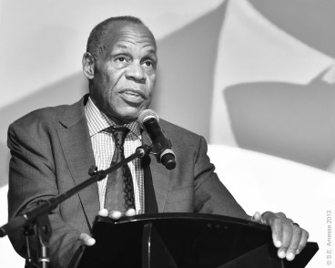Danny Glover a livré un discours passionné qui appelait à la solidarité.