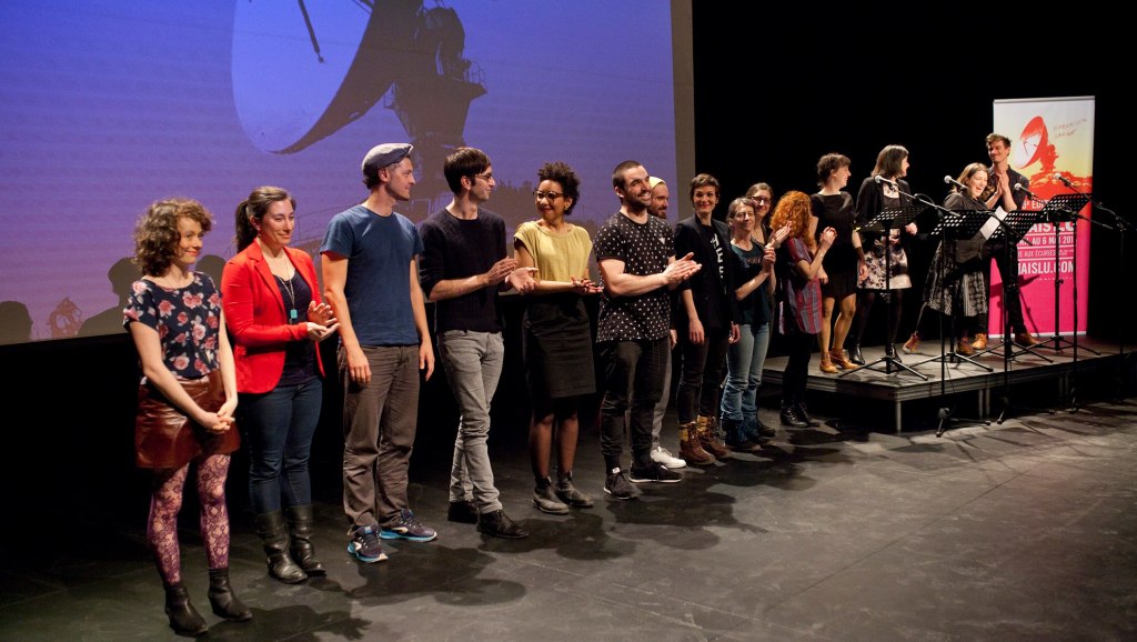 Les auteurs participant au 15e Festival du Jamais Lu, le soir du lancement de la programmation. Photo : Festival du Jamais Lu.